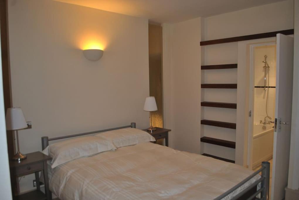 Awesome Apartment In The Heart Of Camden Town لندن المظهر الخارجي الصورة